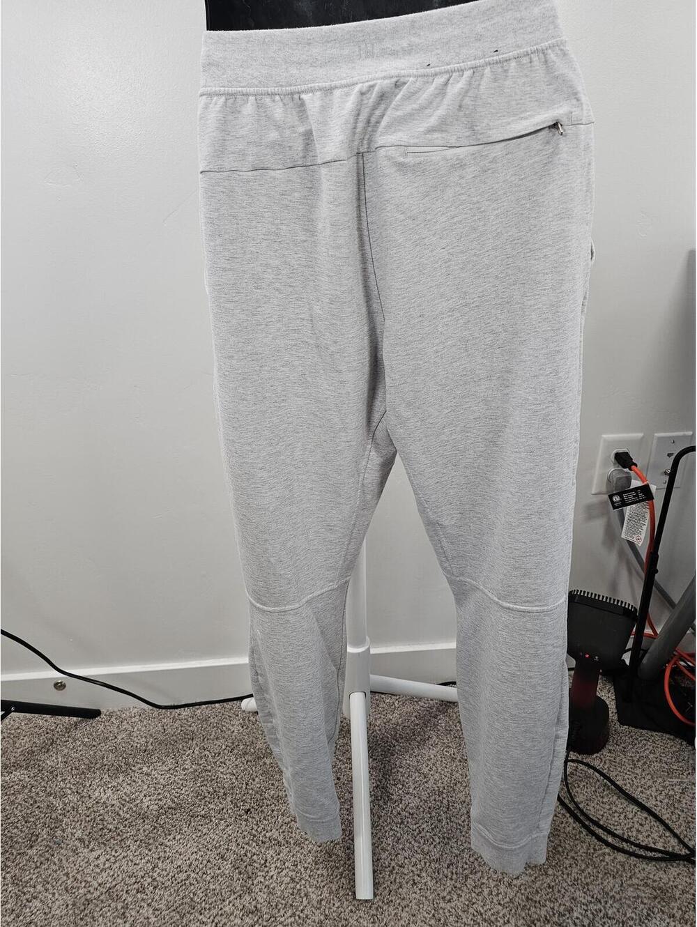 Lululemon City Sweat Jogger Washington State Cougars - Picture 5 of 10